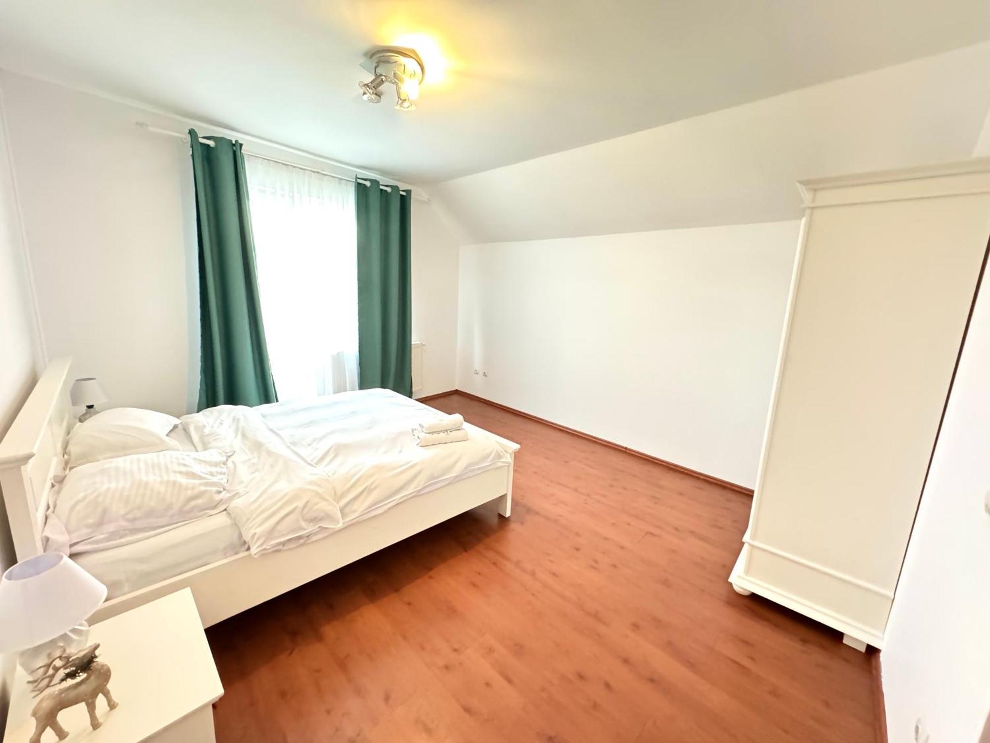 Flh - Mira Apartments Sibiu Exterior photo